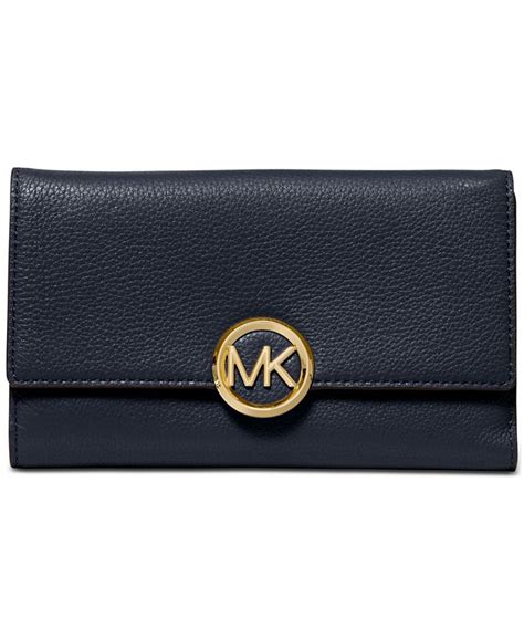 Michael Kors Lillie Pebble Leather Carryall Wallet 